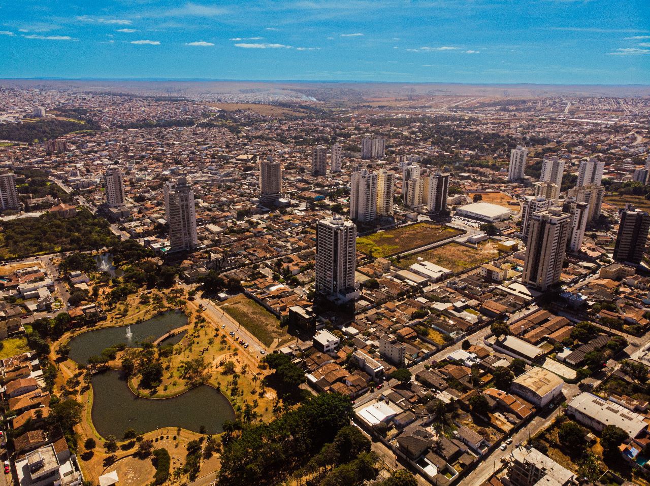 Anpolis Vista Por Cima