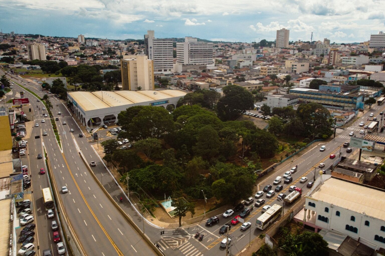 Praça Deputado Abílio Wolney – Praça do Ancião | Prefeitura de Anápolis