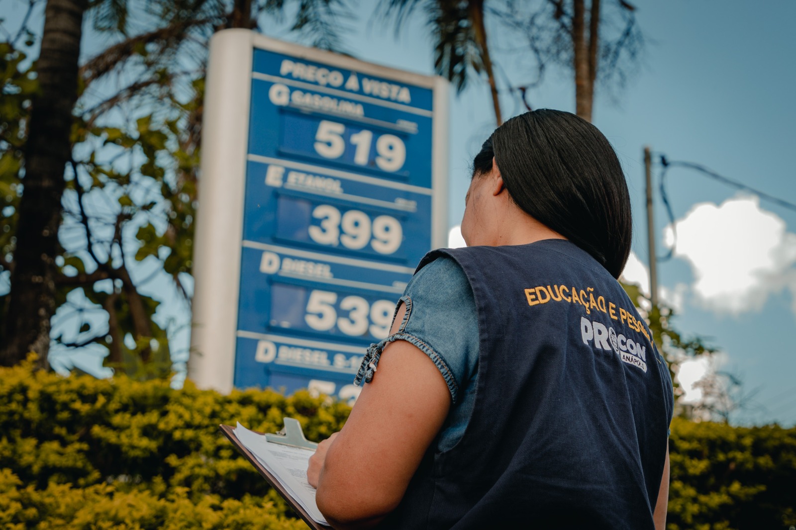 O que é gasolina aditivada? - Brasil Escola